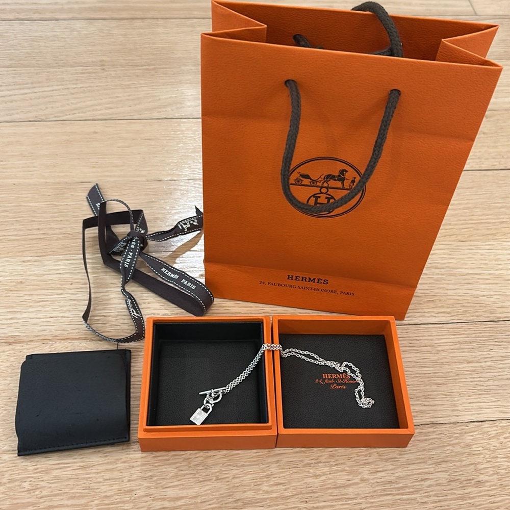 Hermes lock necklace